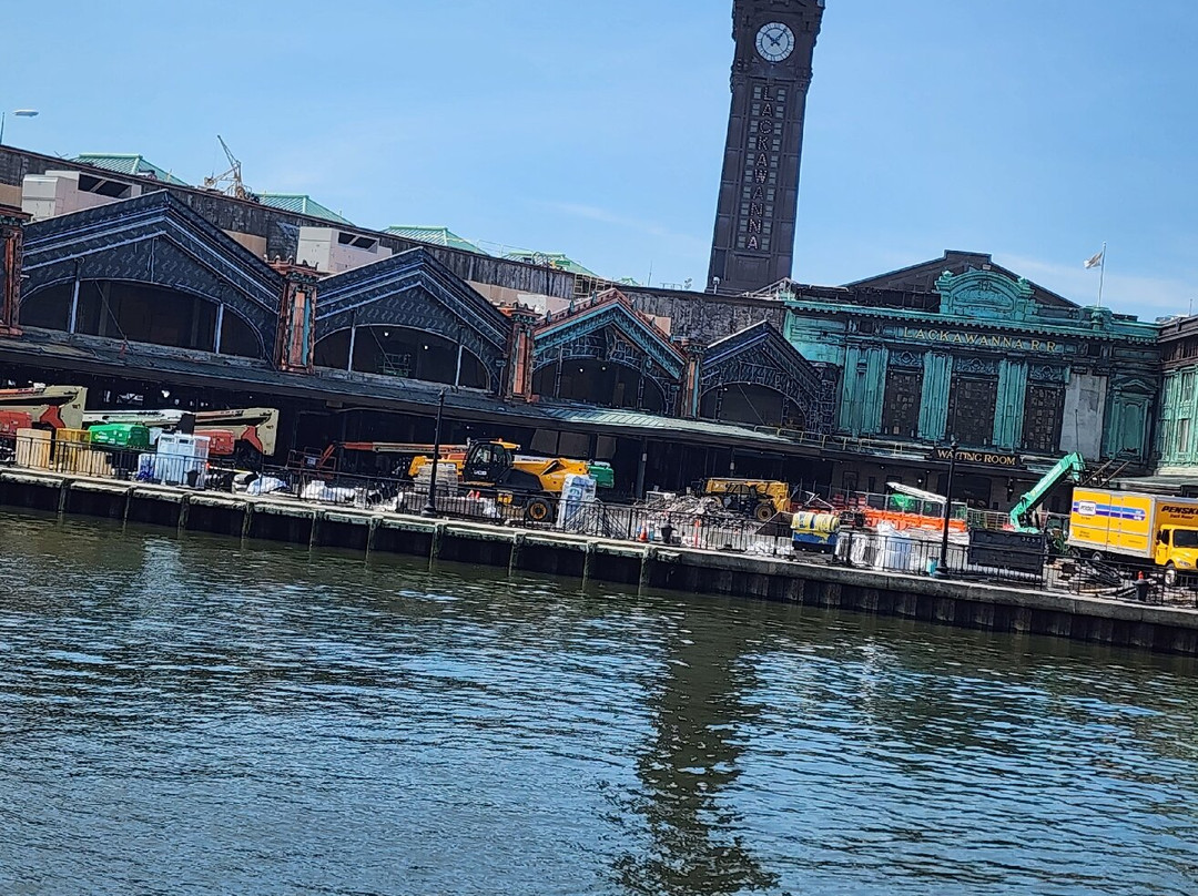 Hoboken Waterfront Walkway-霍博肯必去景点