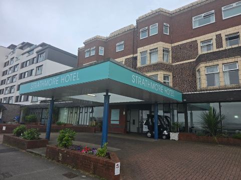 斯特拉斯莫尔酒店-旅行者