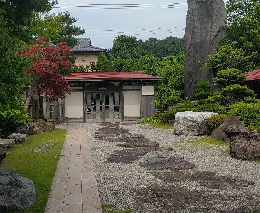 Gyokusuien Garden-糸鱼川市必去景点
