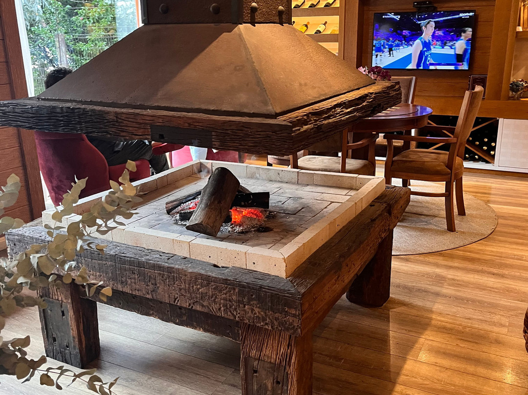 穆勒大叔小屋酒店主图