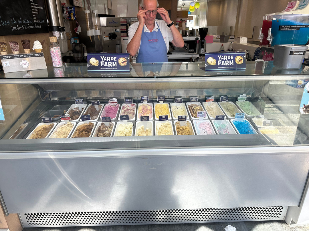 Toot Sweets Ice Cream Parlour