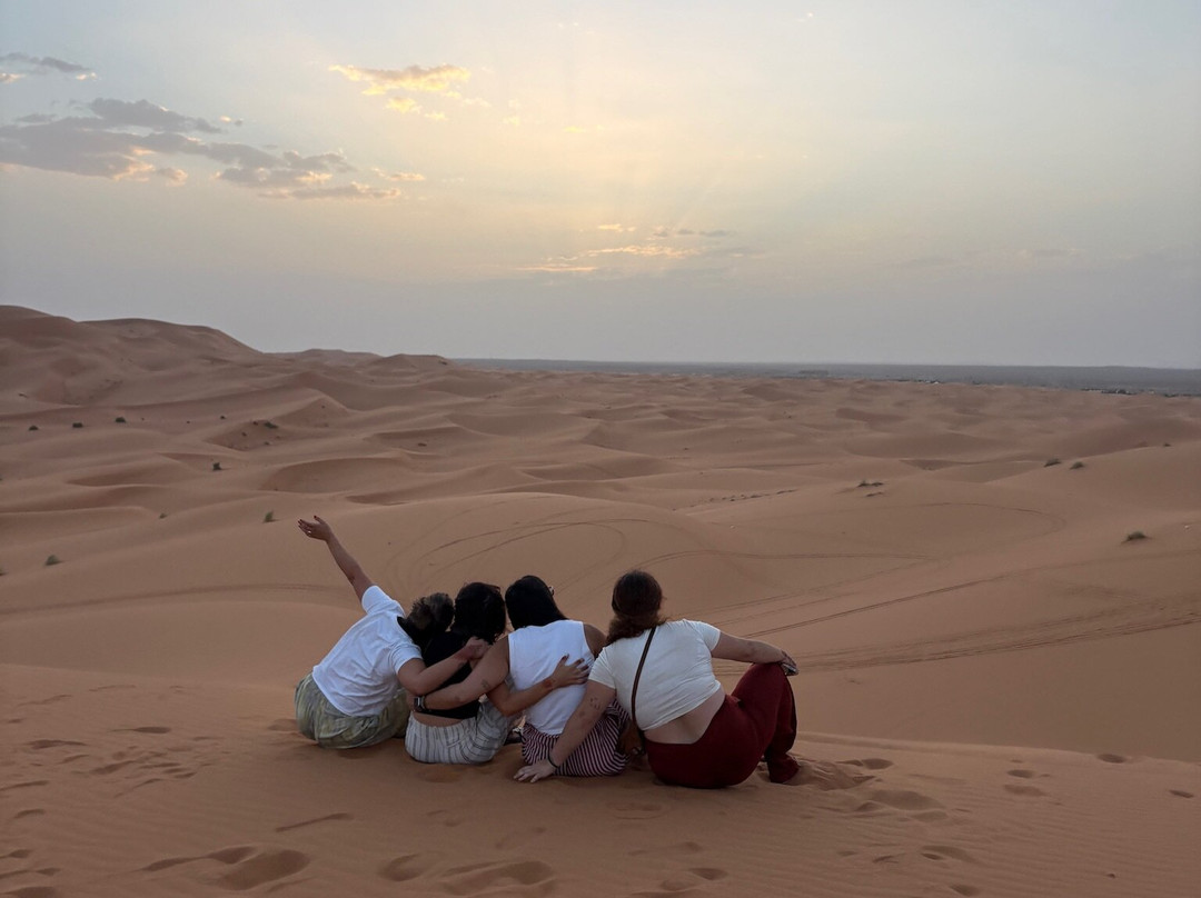 Travel Around Morocco-Ait Azzi必去景点