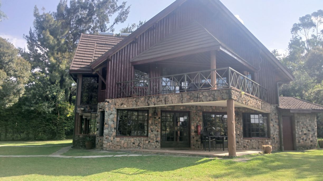 东非大裂谷高尔夫度假村小屋-旅行者