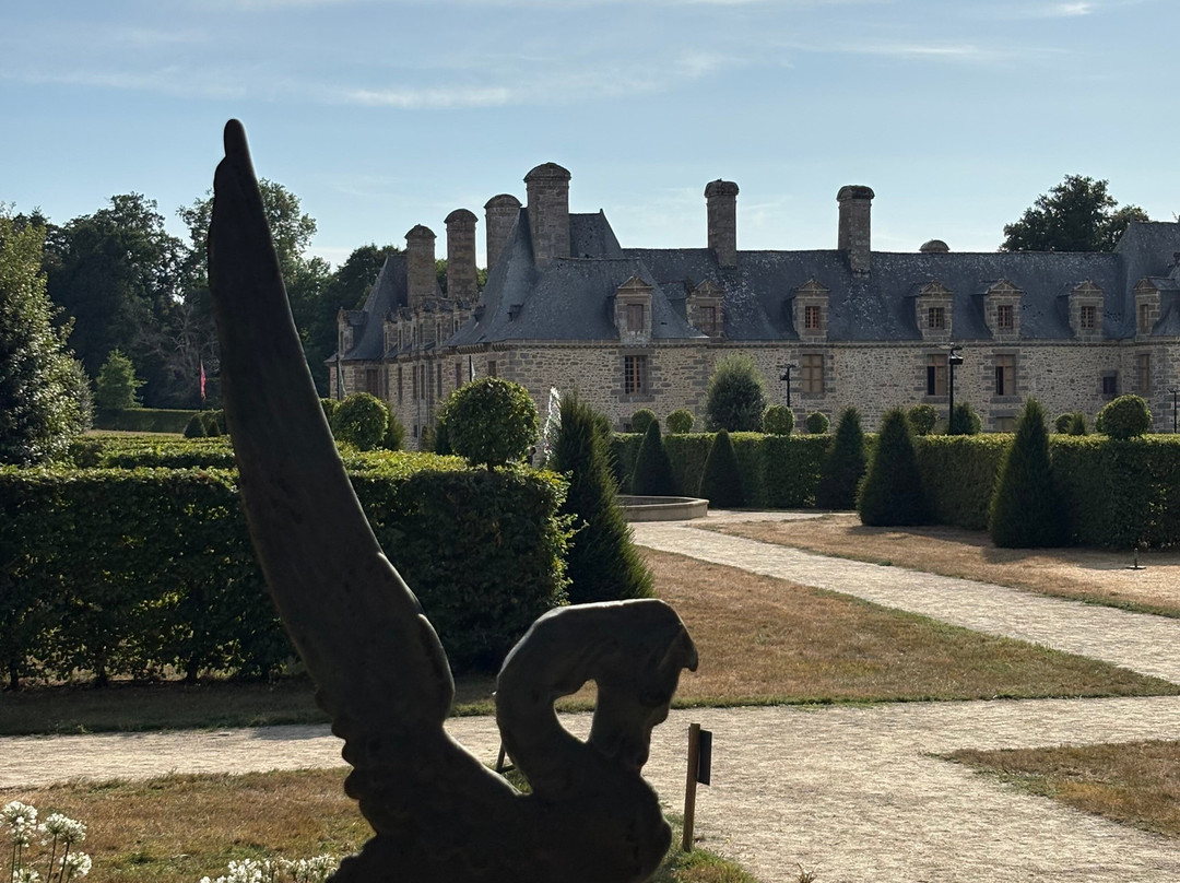 Château Rocher Portail-Saint-Brice-en-Cogles必去景点