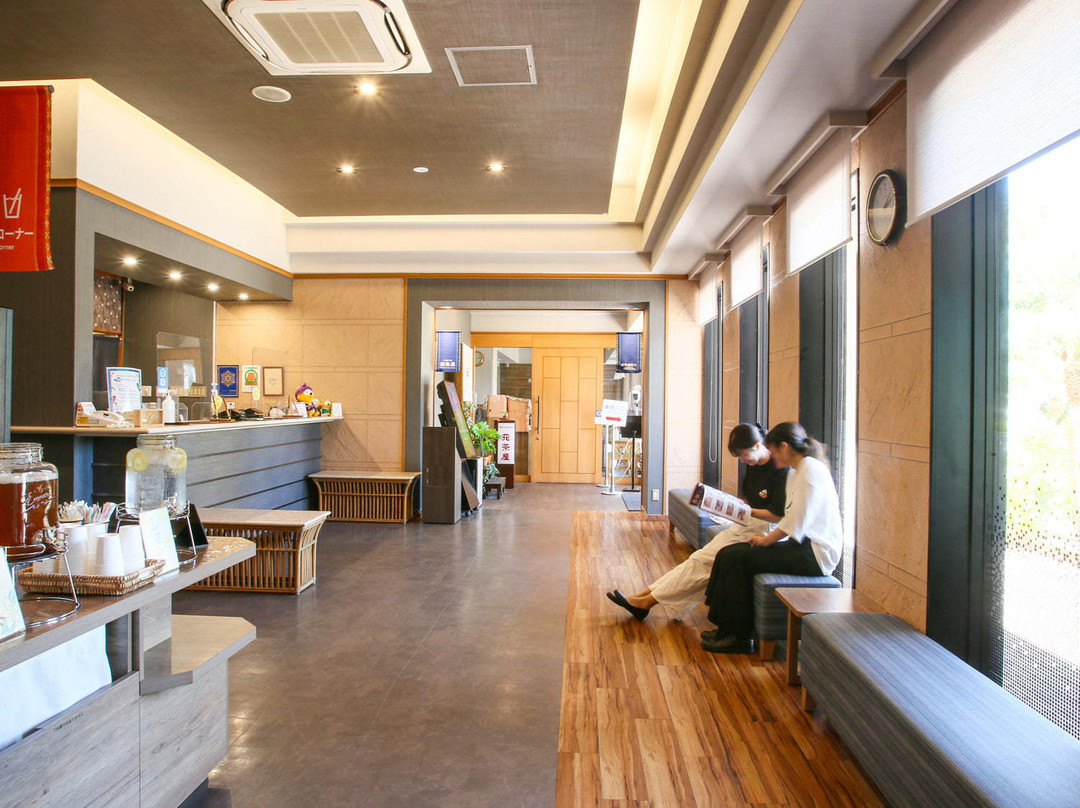 露樱GRANTIA石垣店