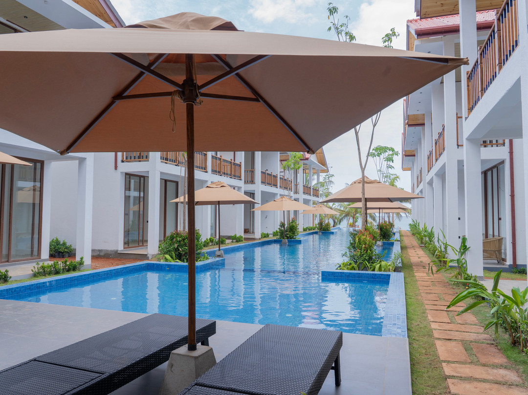 Uppuveli Beach Resort by Aathi