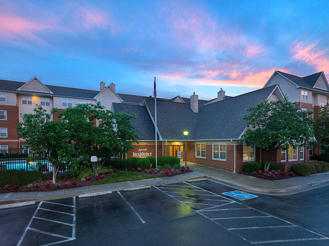 里士满西北Residence Inn 酒店