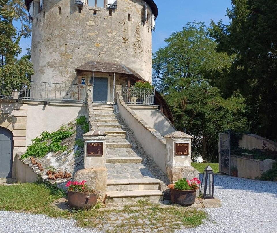 Der Turm Leiben Apartments