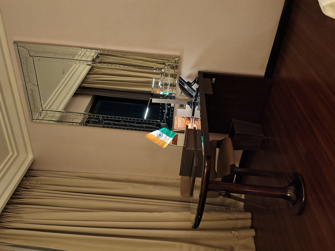 甘地讷格尔利拉酒店主图
