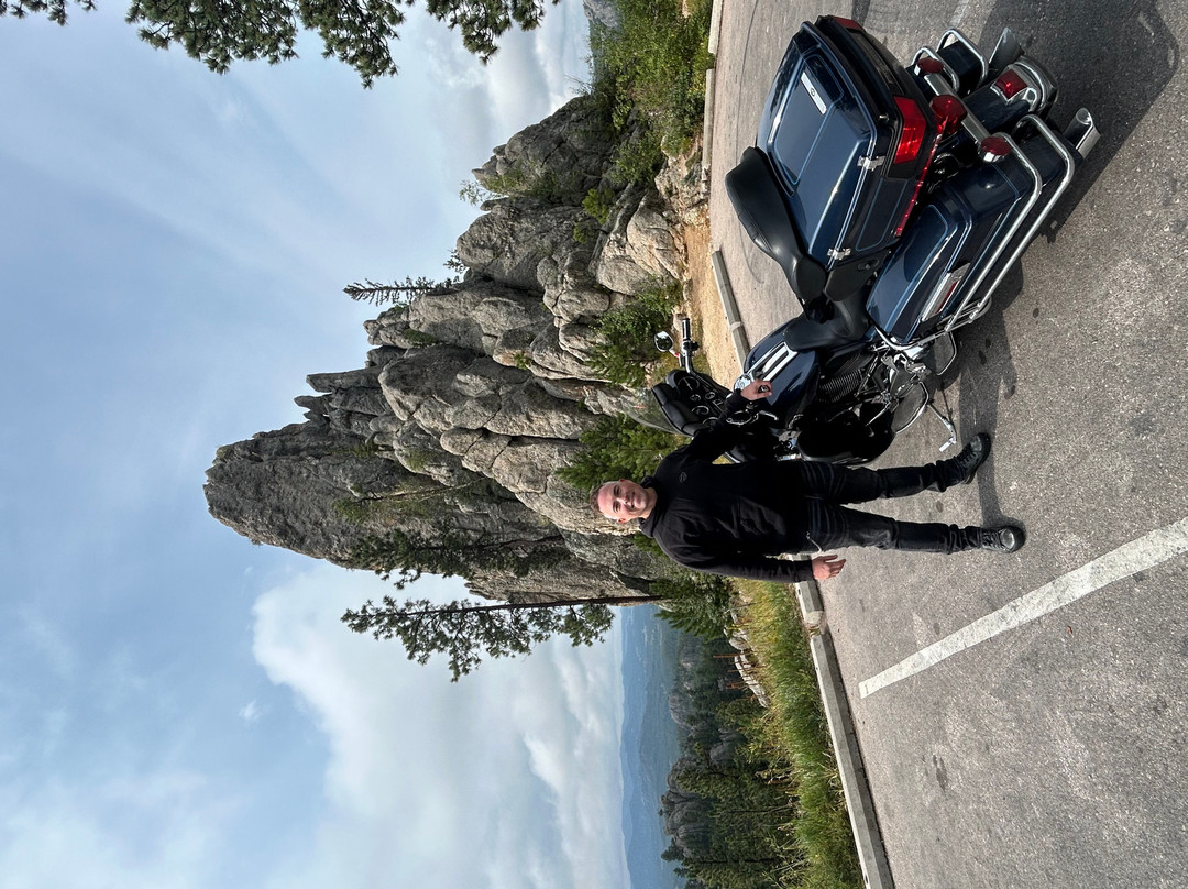 Needles Highway-卡斯特必去景点