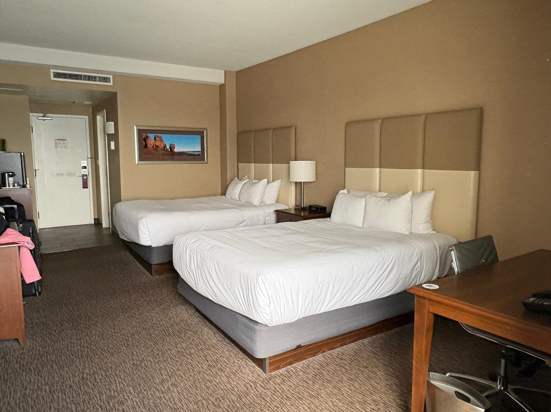 Saint John Harbourfront Hotel主图