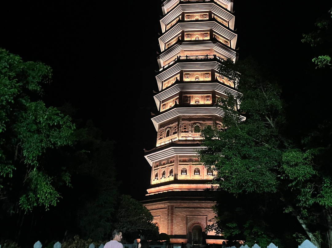 Bai Dinh Pagoda-Gia Sinh必去景点