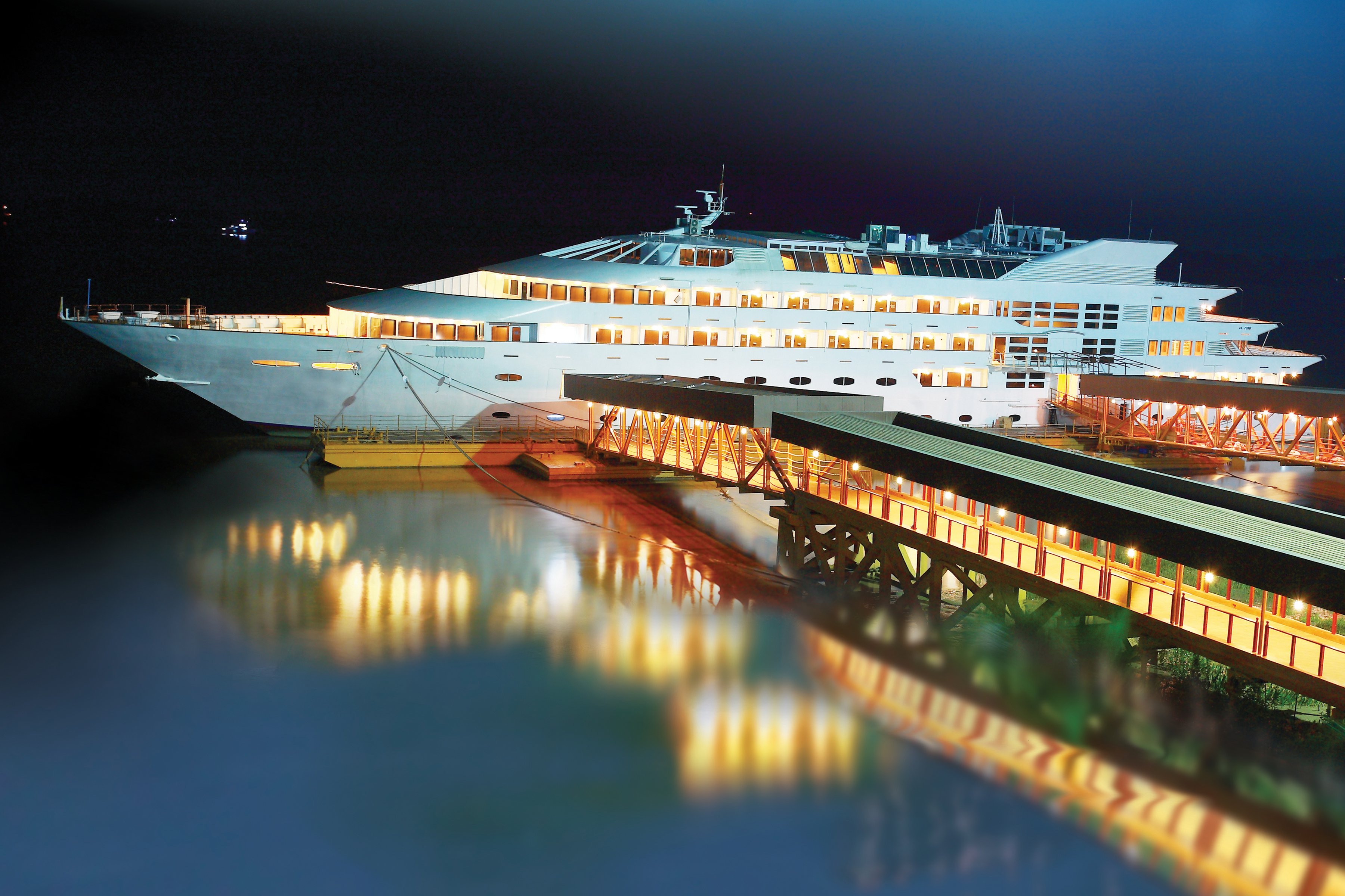 复古豪华游艇酒店-官方