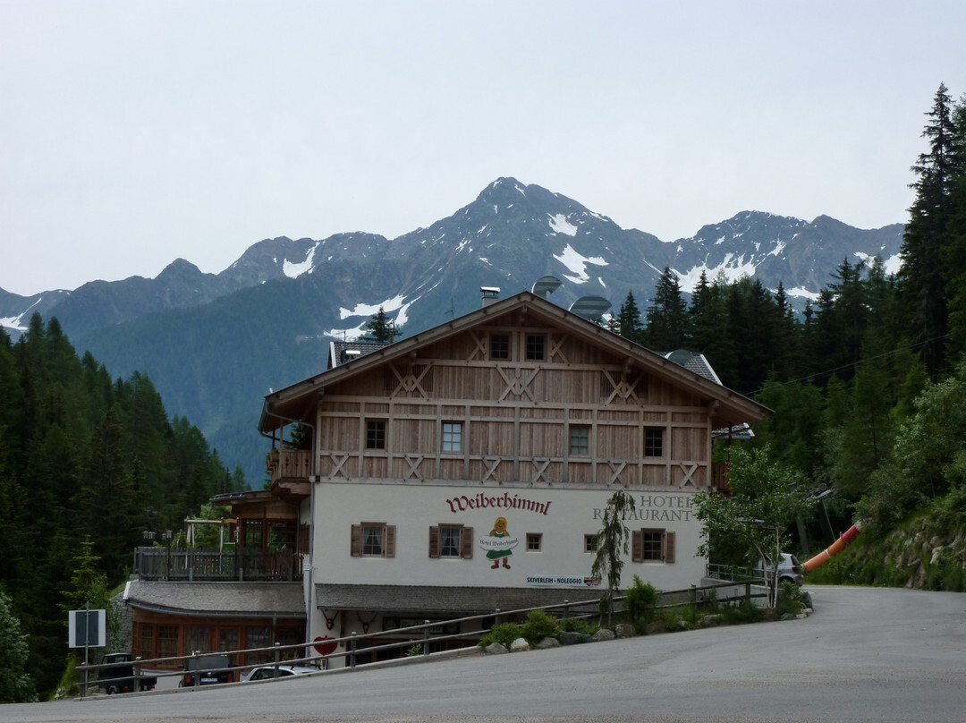 Santa Valburga酒店住宿-Weiberhimml