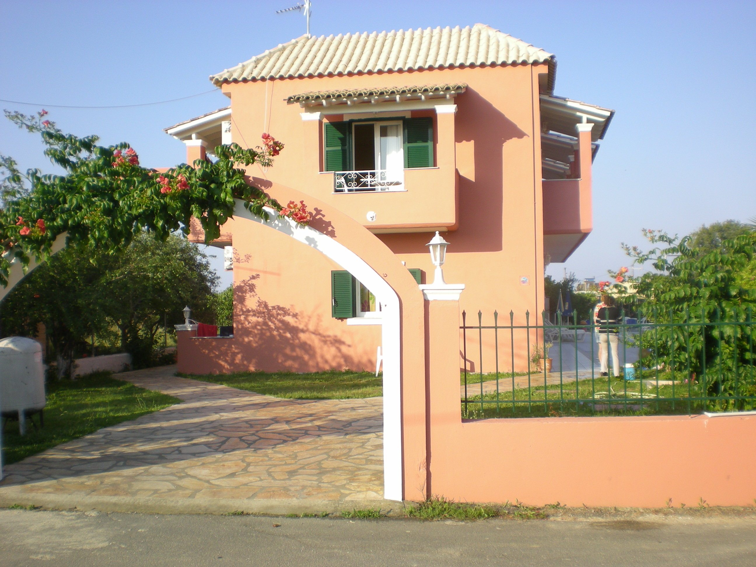 Anastasia Apts And Swimming Pool-客卧