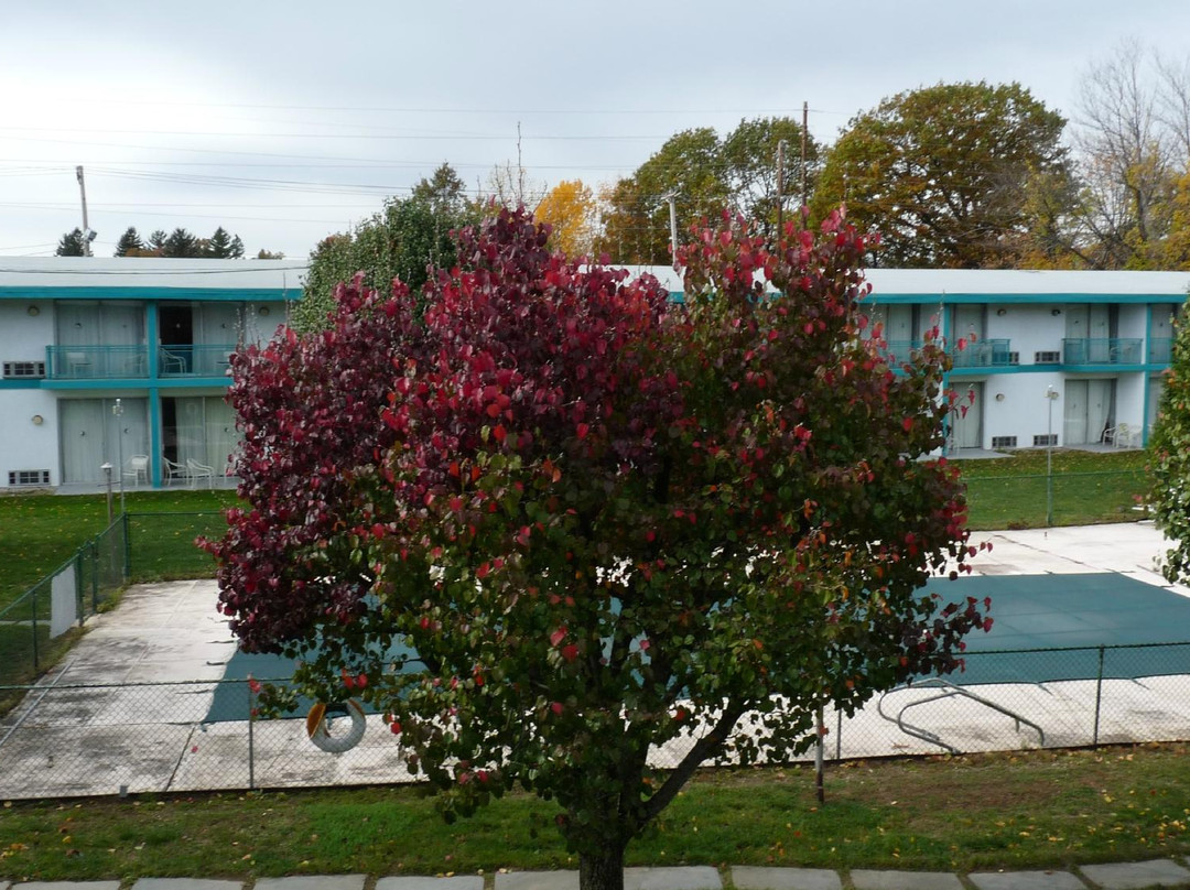 Howard Johnson Inn - Ramsey