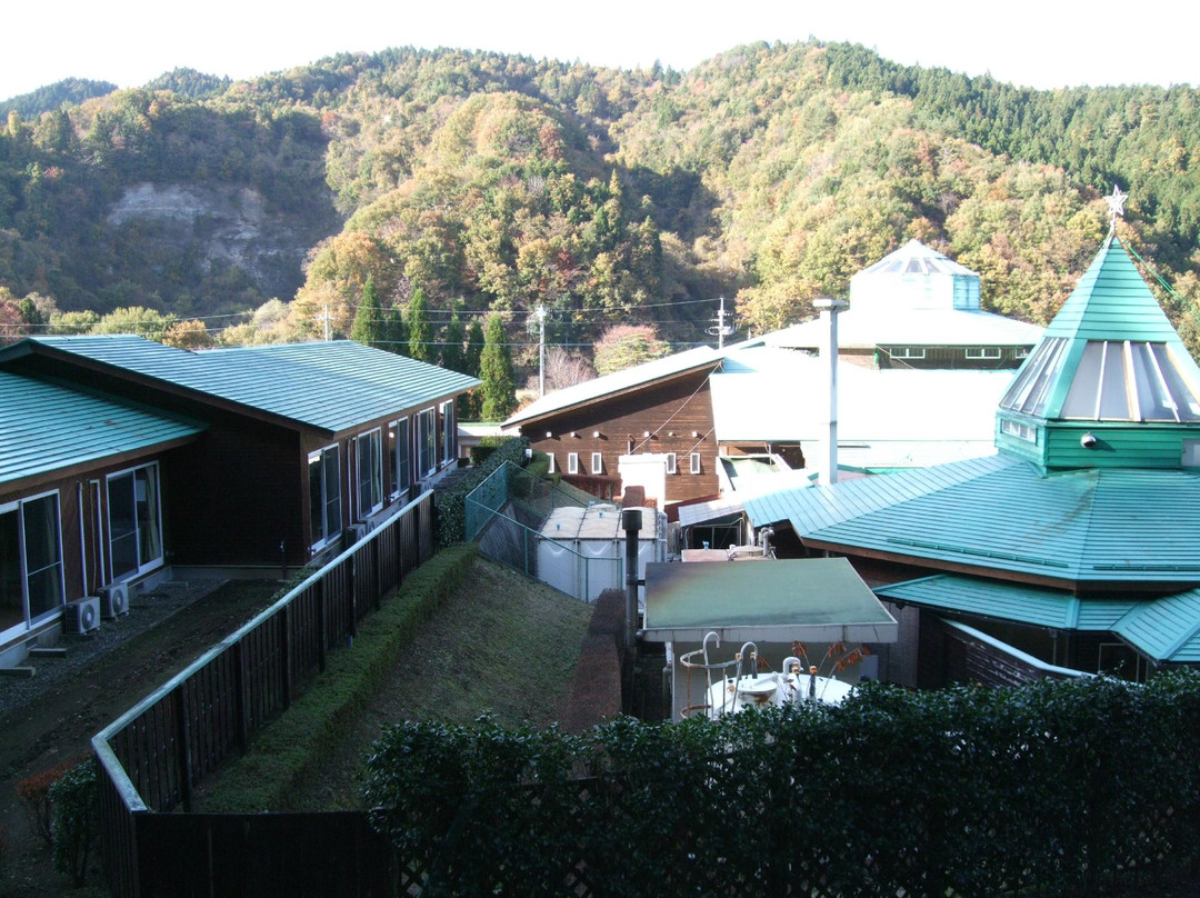 相间平温泉交流馆