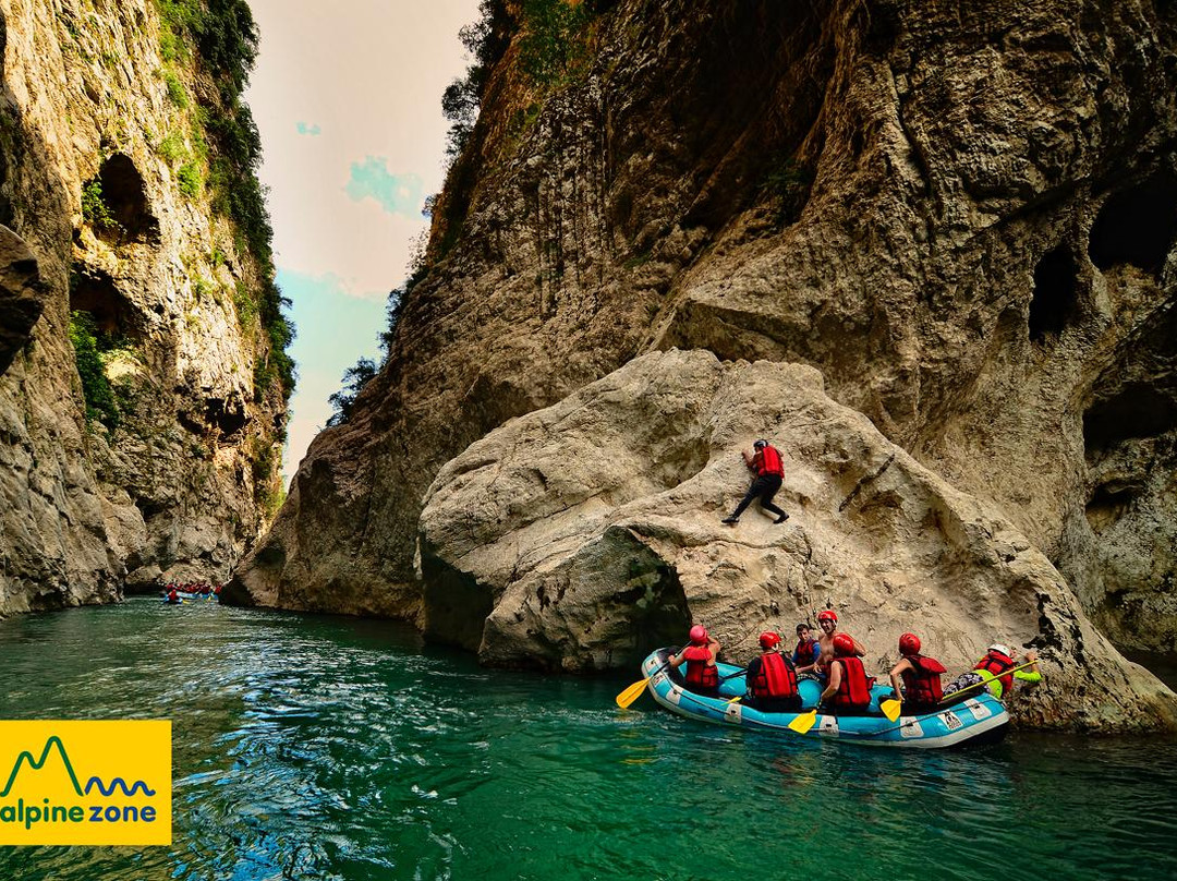 Alpine Zone-约阿尼纳州必去景点