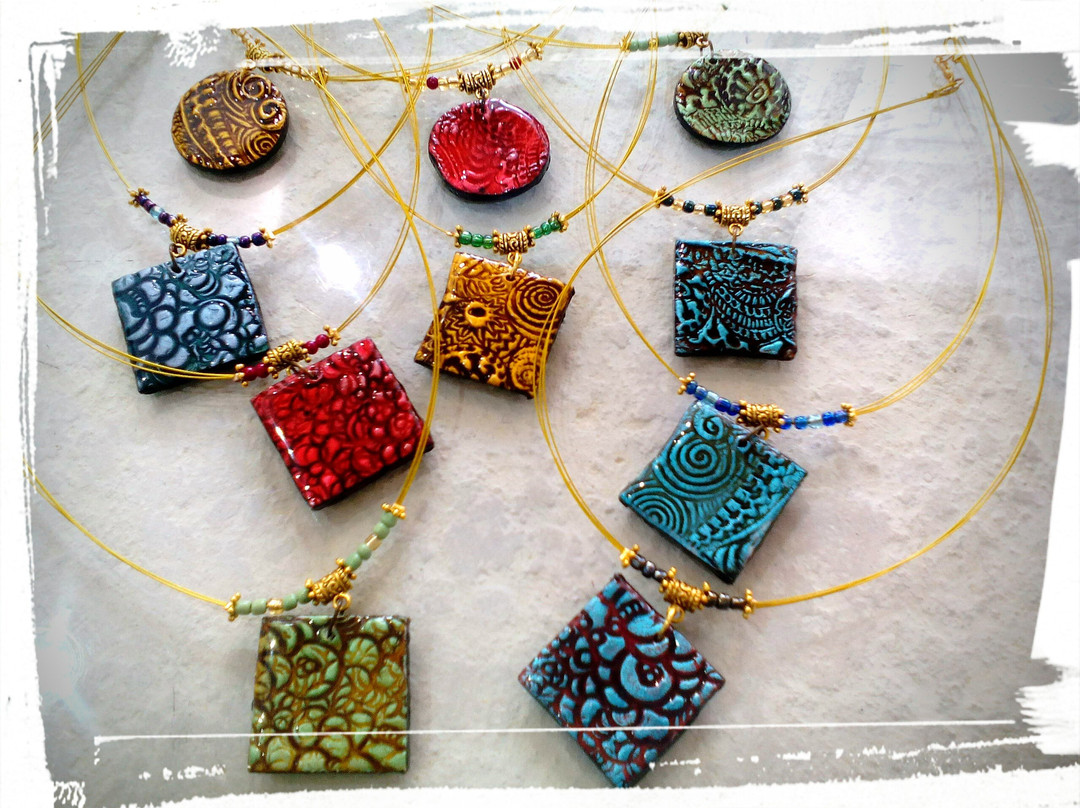 Cloclo's Art Handmade Creations-雷斯蒙必去景点