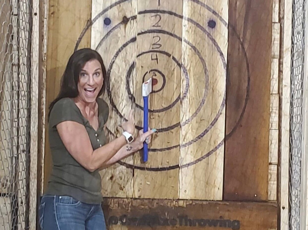Craft Axe Throwing- Chattanooga