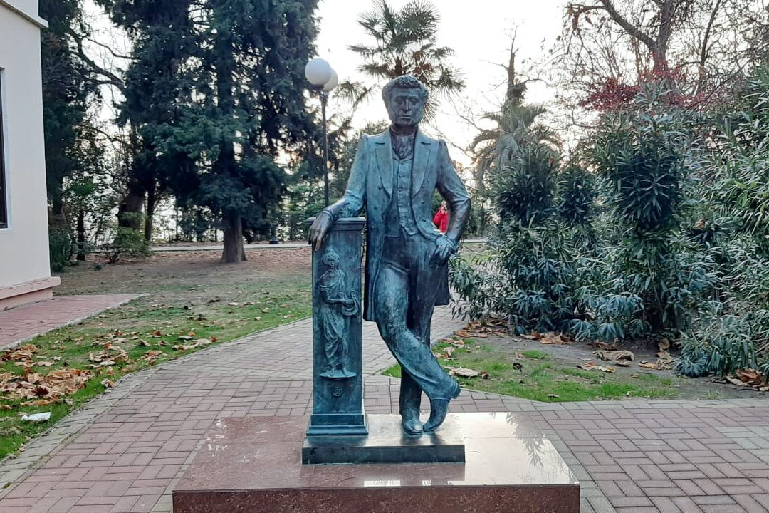 Monument to Pushkin-索契必去景点