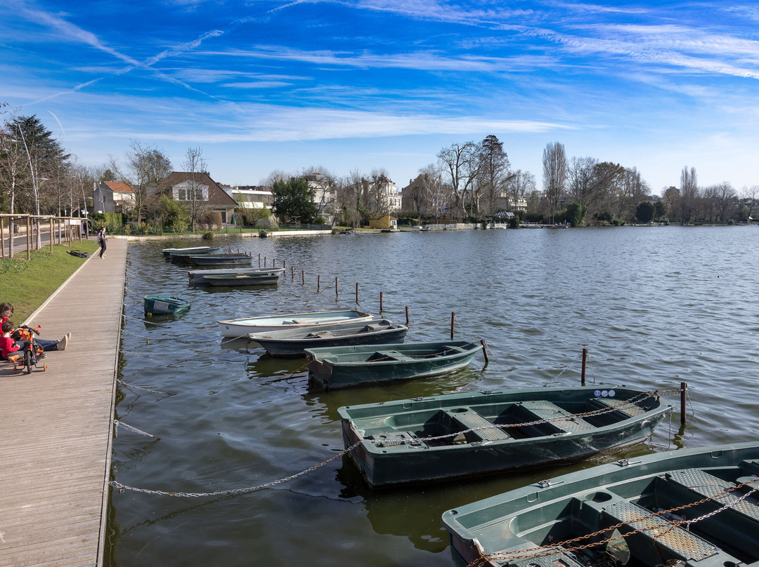 LAC D'ENGHIEN-LES-BAINS-昂吉安莱班必去景点