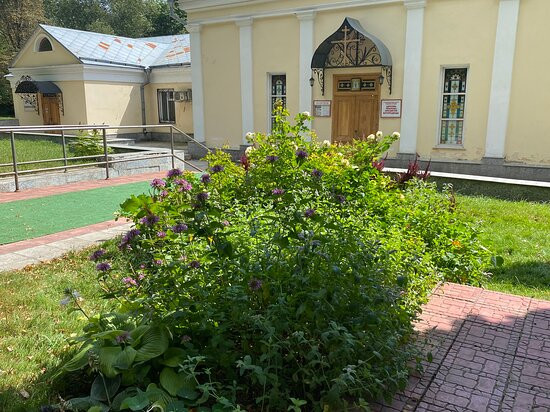 Church of the Intercession of the Holy Virgin景点图片
