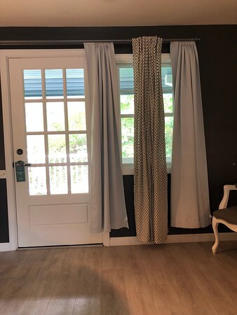 The Lodge on the Cove主图