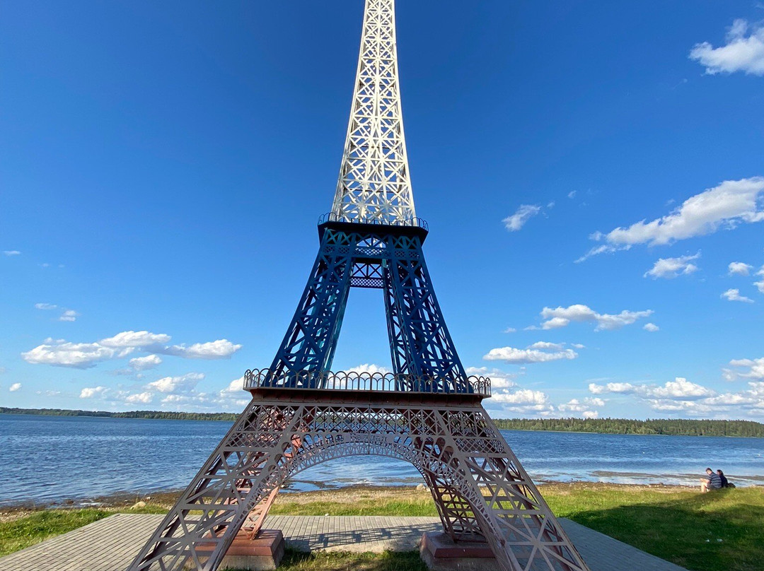 Valdai Eiffel Tower景点图片