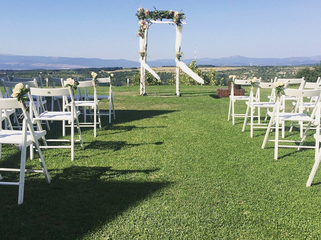 Vakarel旅游攻略图片