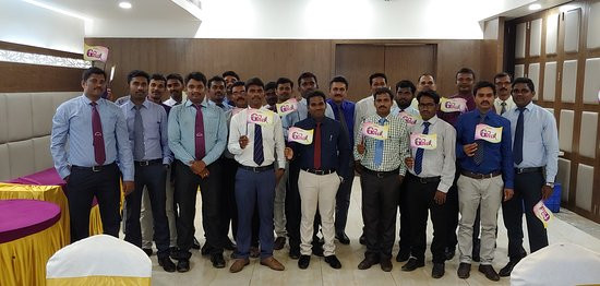 Royal Reve Hotel主图