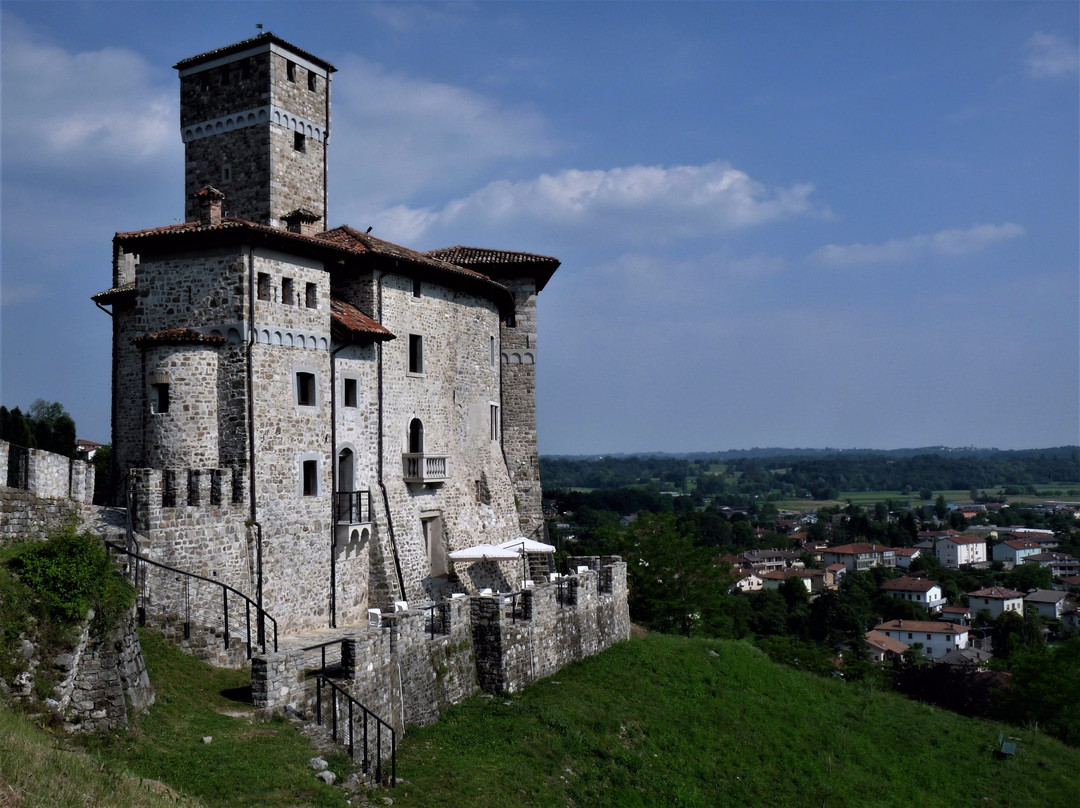 Castello Savorgnan di Artegna景点图片