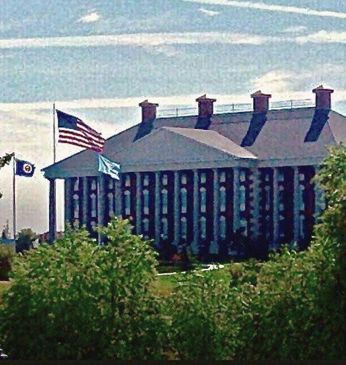 Terry Redlin Museum-沃特敦必去景点