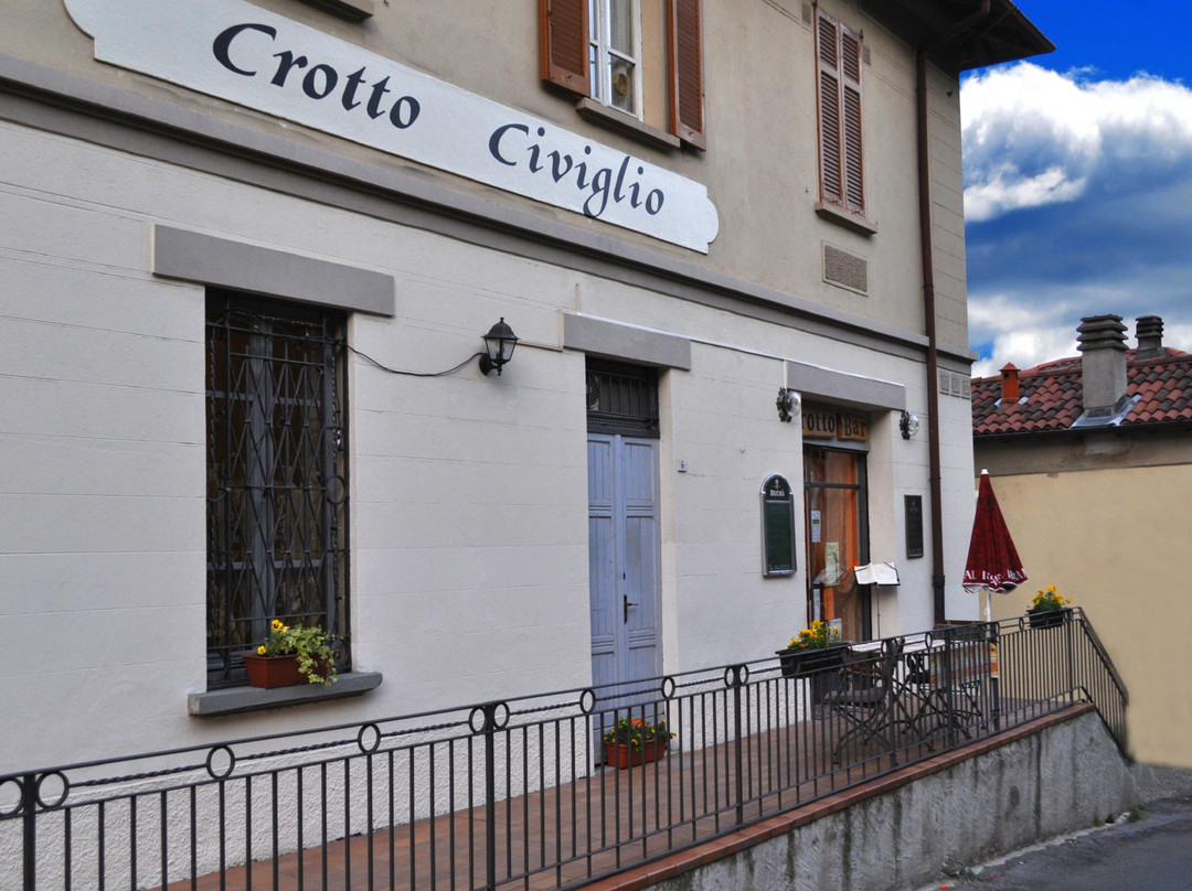 Camnago Volta餐馆和美食-Crotto Civiglio