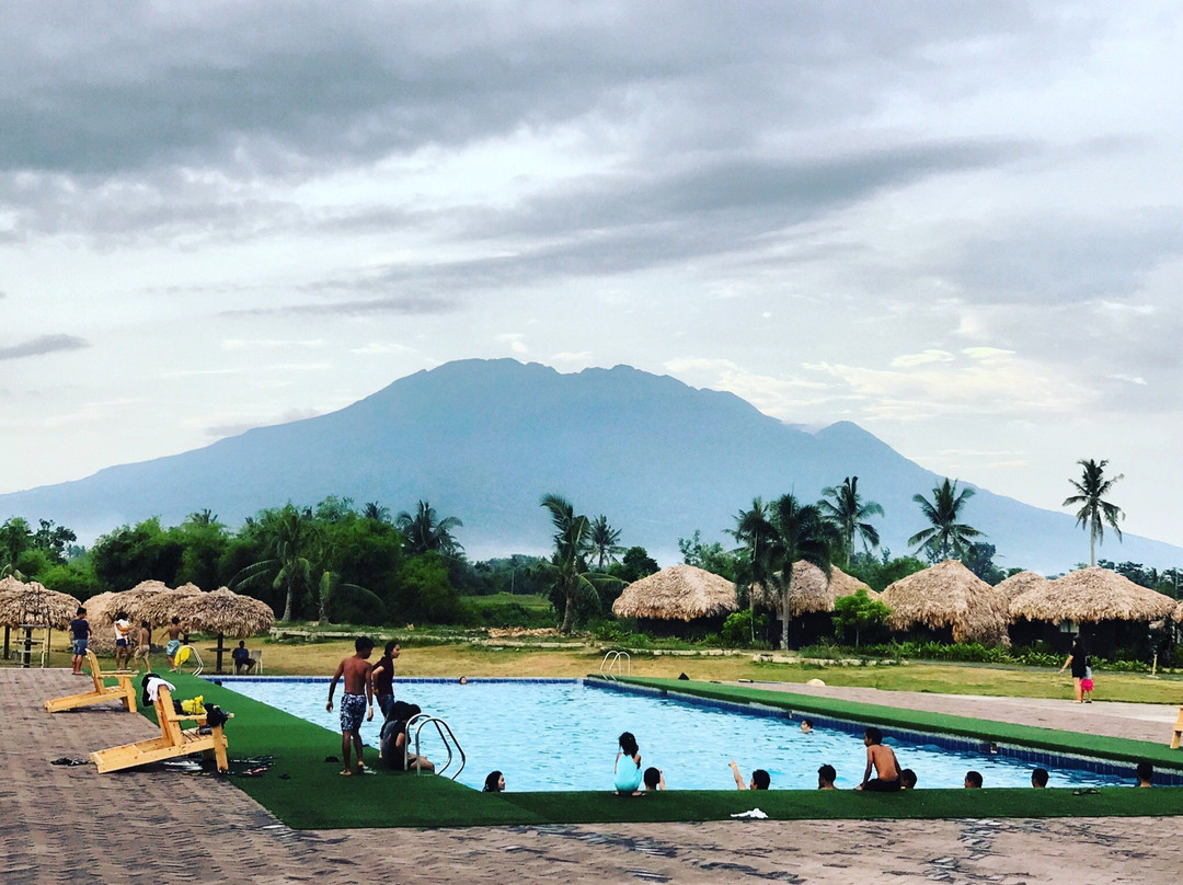 Camsur Watersports Complex景点图片