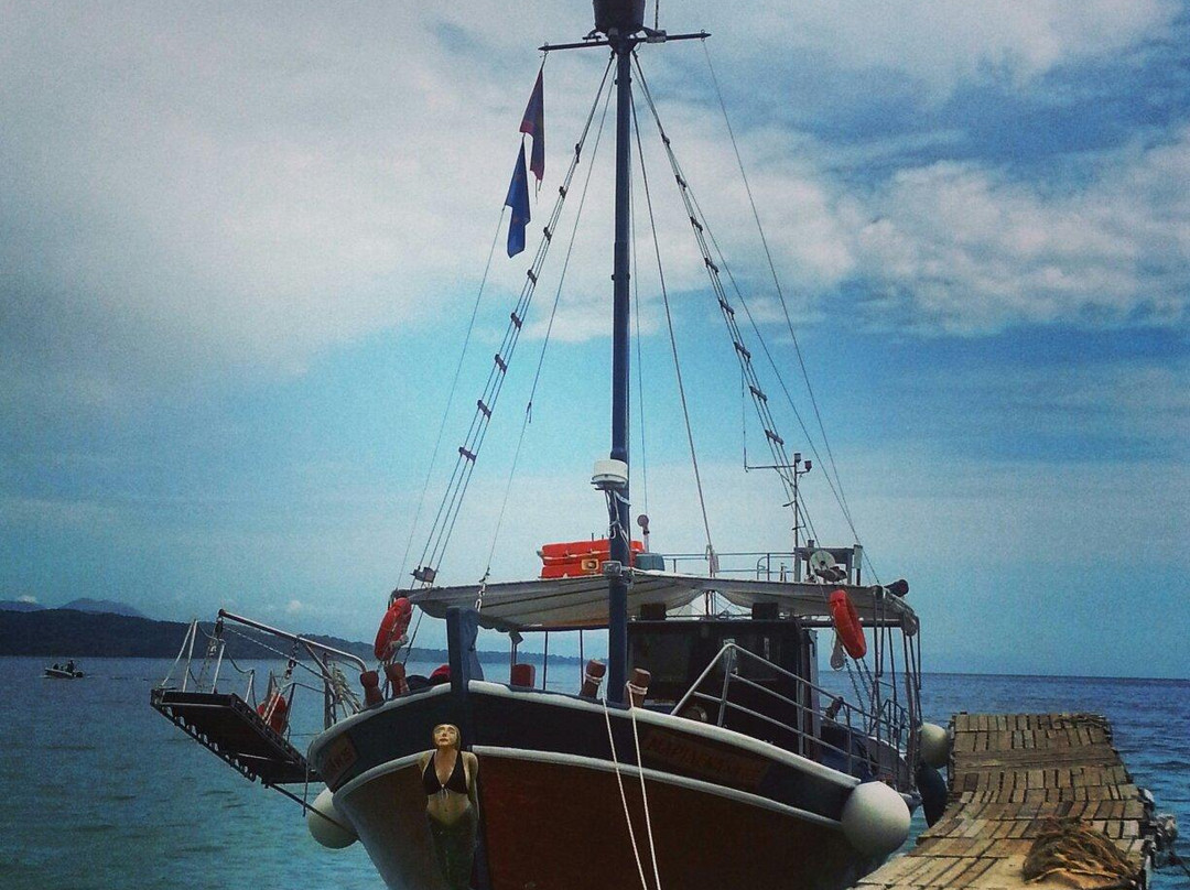 Madalena Boat Trips-Gouvia必去景点