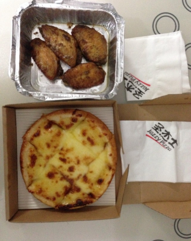 圣杰士披萨阳光餐厅(八一七店)