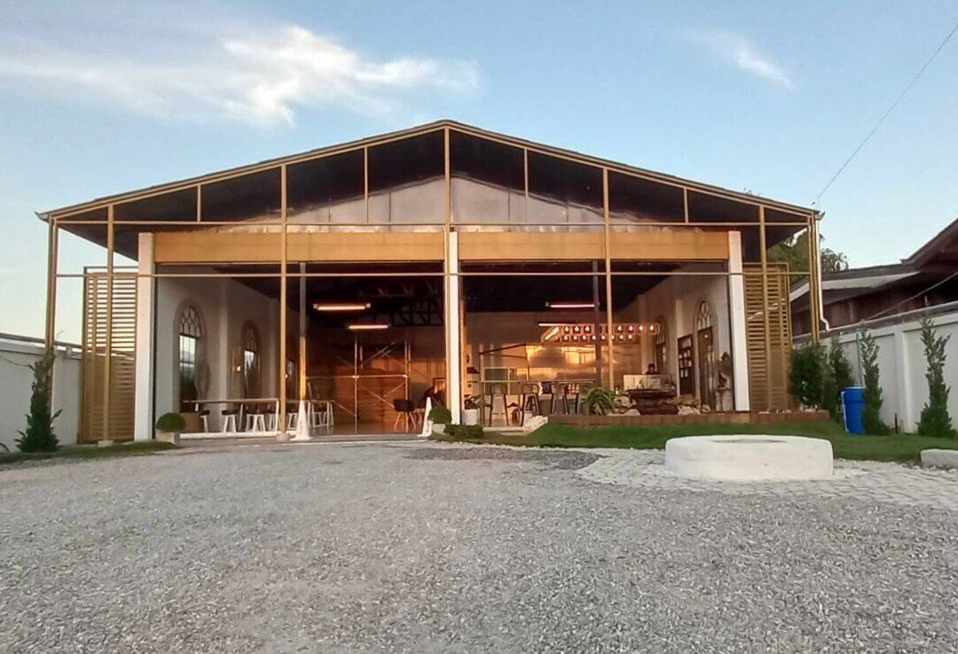 猜巴拉干餐馆和美食-Bullfrog Coffee Roaster
