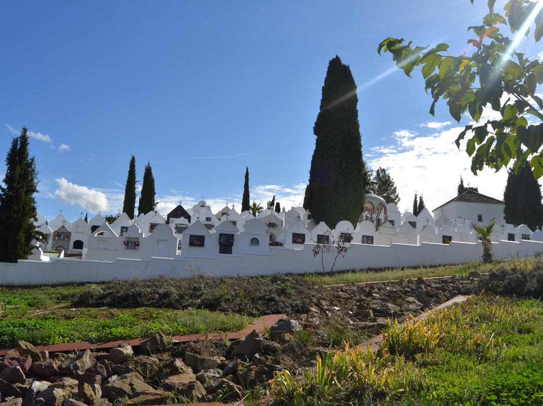 Monumental Cemetery of San Sebastian景点图片