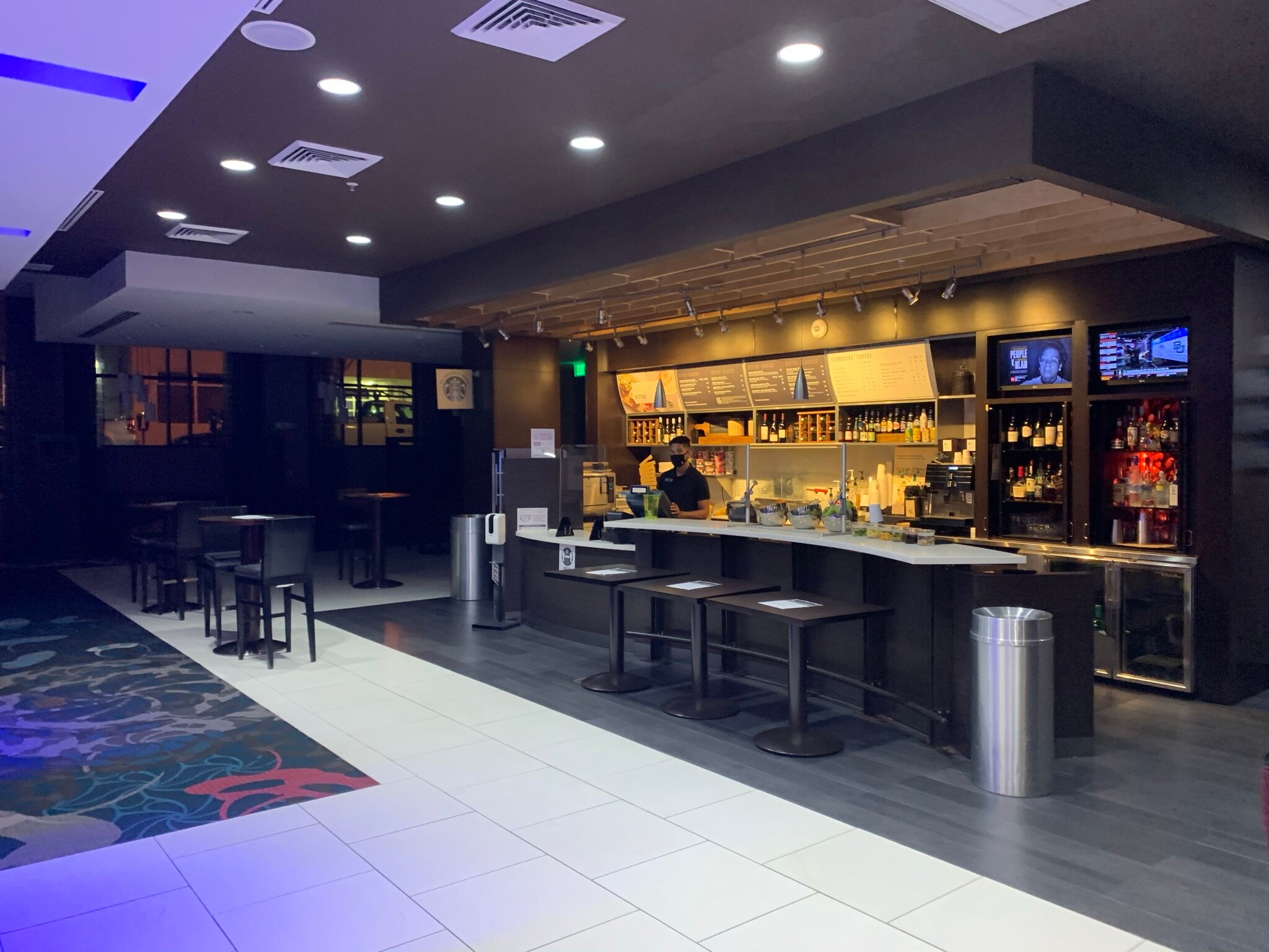 威尔明顿市中心/历史区万怡酒店-餐饮