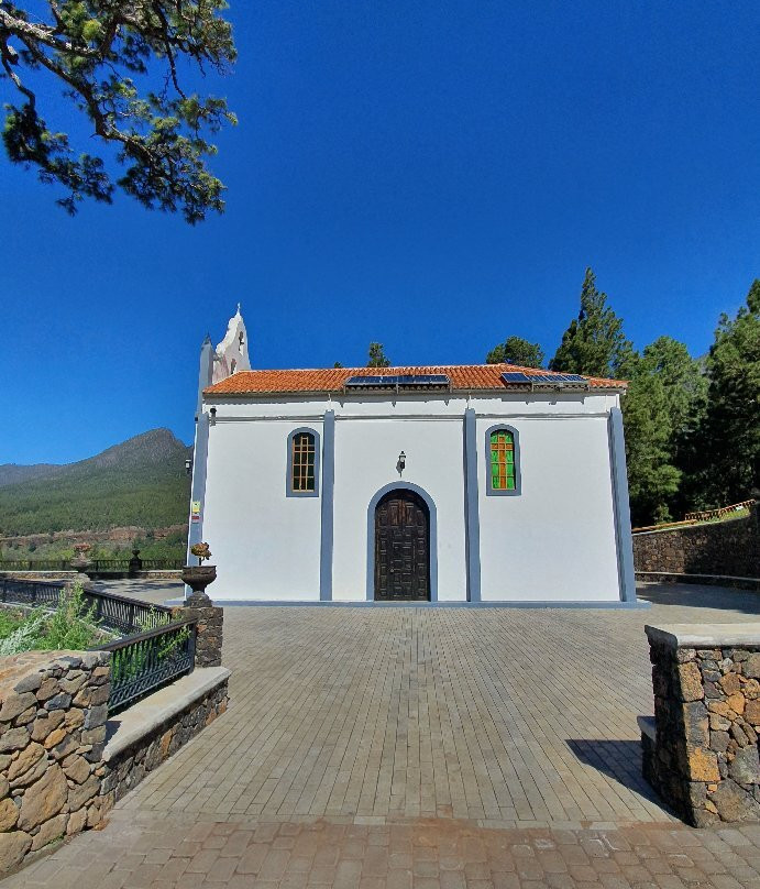 Ermita de la Virgen del Pino景点图片