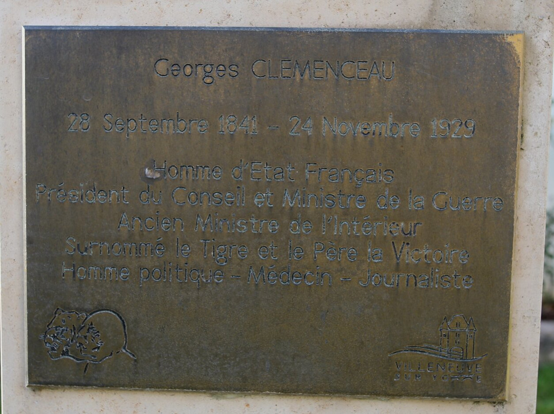 Buste De Georges Clémenceau景点图片