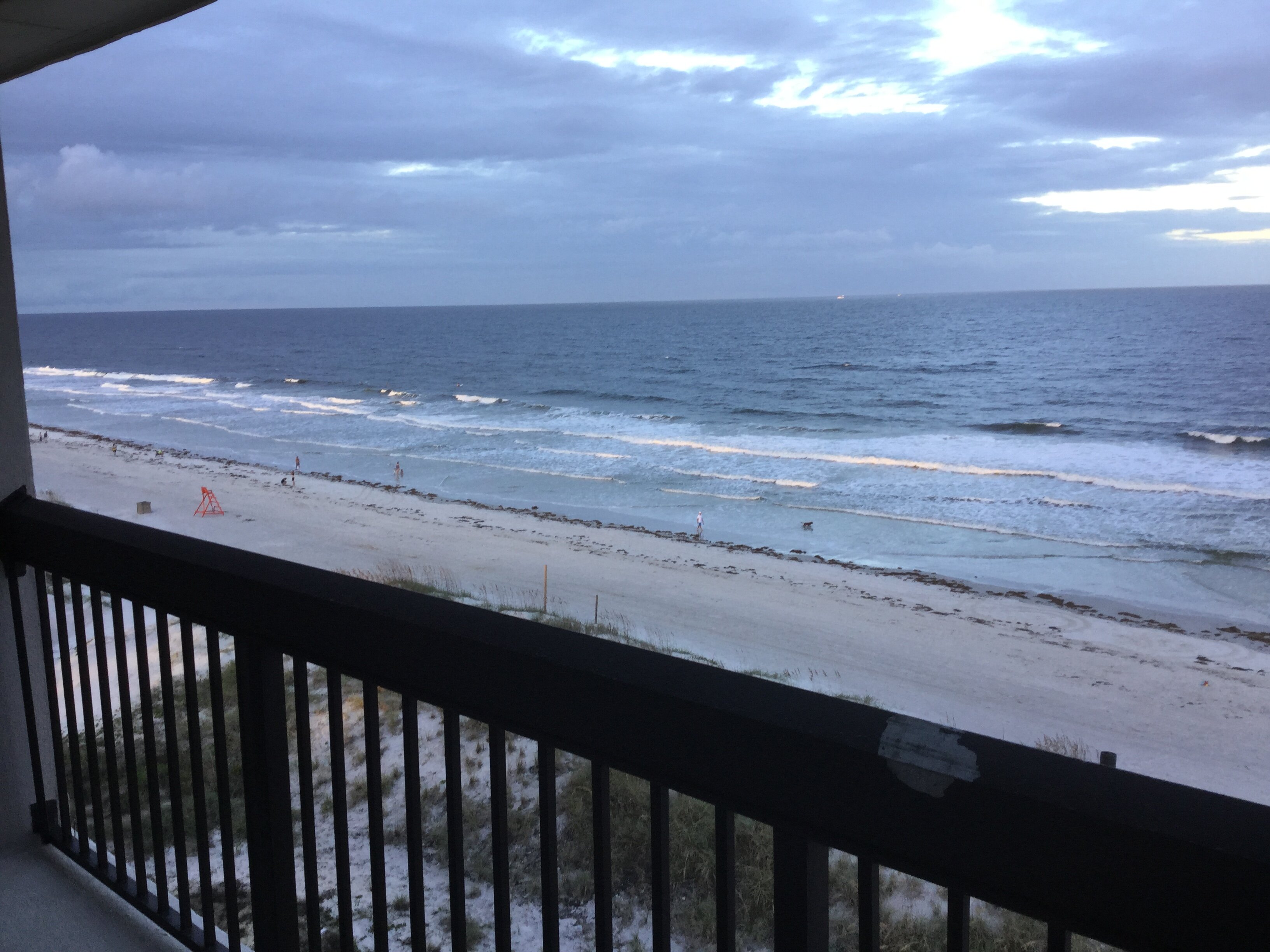 Hampton Inn Jacksonville Beach/Oceanfront-泳池