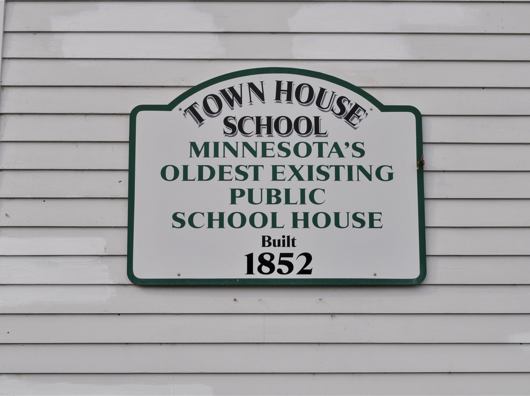 1852 Town House School-Taylors Falls必去景点