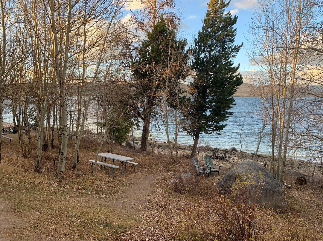 Lakeside Lodge Resort & Marina主图