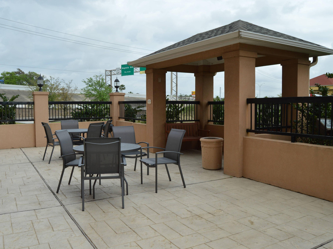 休斯顿钱诺夫万豪万枫酒店主图