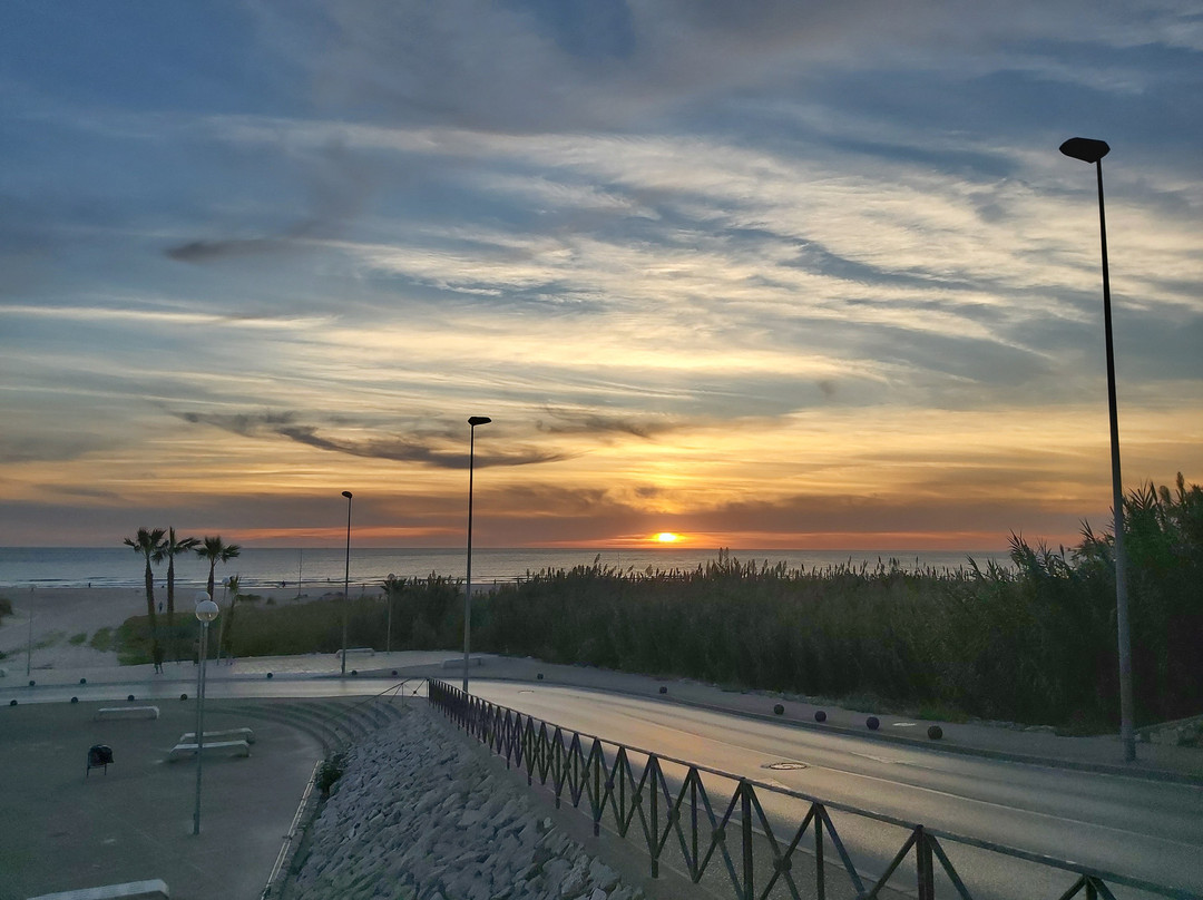 Playa de Los Bateles景点图片