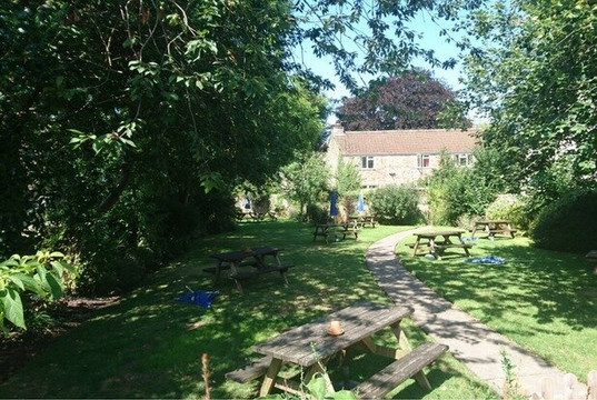 Full Moon Pub-韦尔斯必去景点