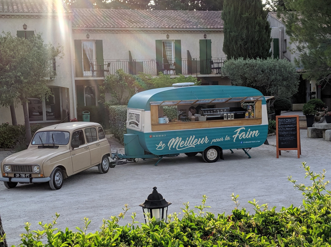 Hotel le Pradet主图