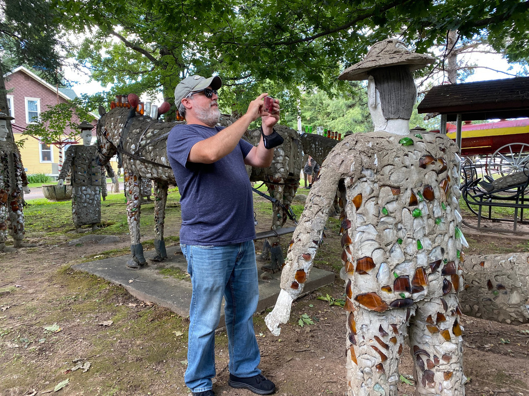 Fred Smith's Wisconsin Concrete Park-Phillips必去景点